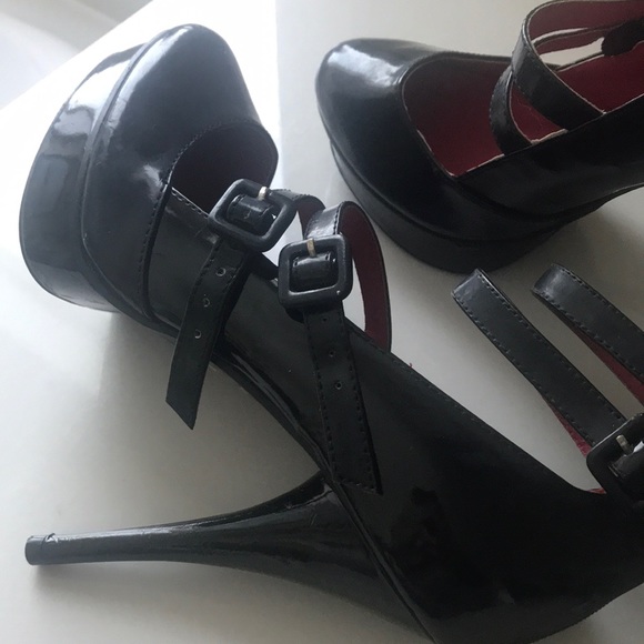 Promise platform strappy stilettos SZ 8.5 - Picture 9 of 10